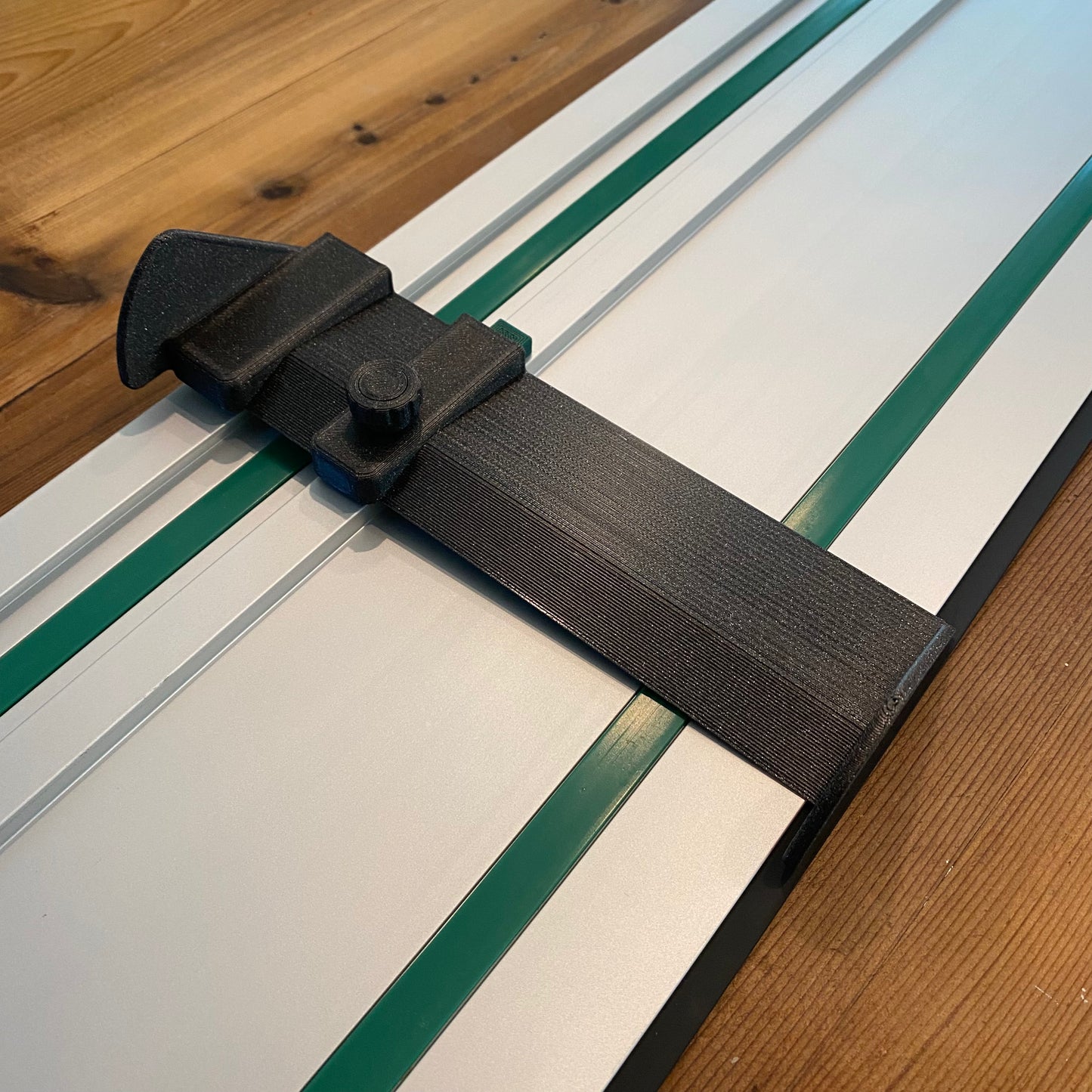 Hose Deflector for Grizzly Track Saw Guide Rail