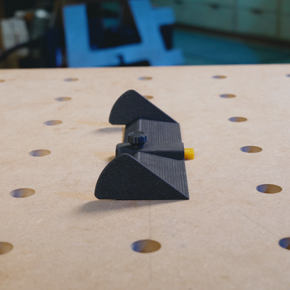 Hose Deflector Compatible with Dewalt Track Saw Guide Rail